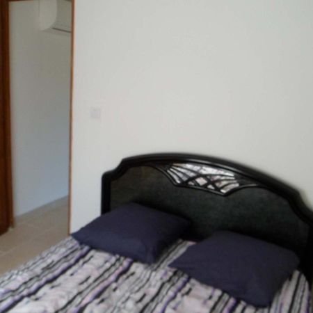 Chambres Chez L'Habitant Claviers Екстер'єр фото